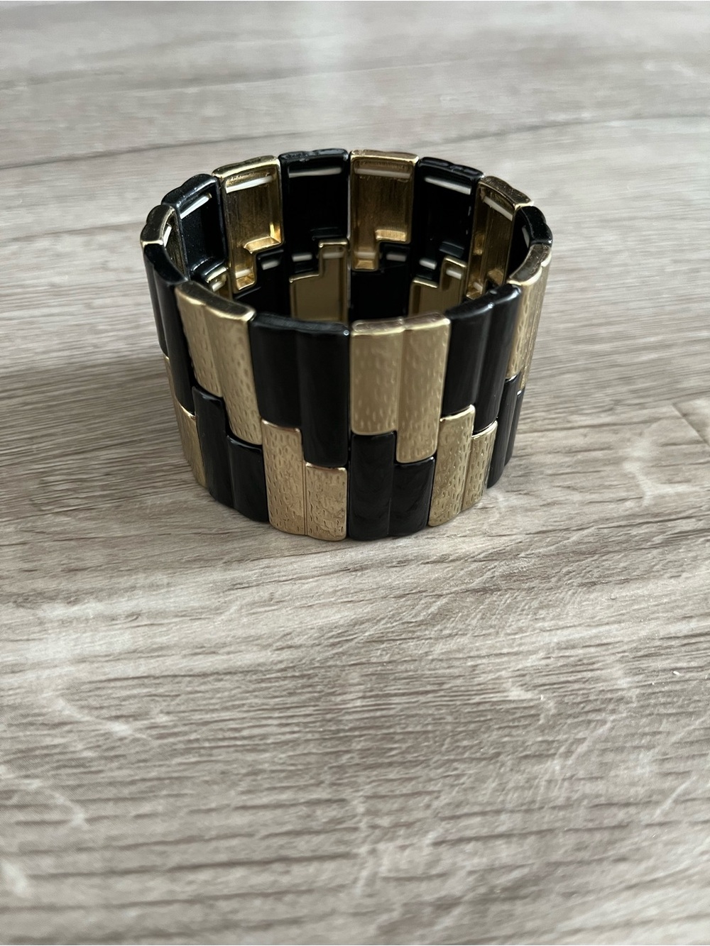 Black and Gold Link Stretch Bracelet